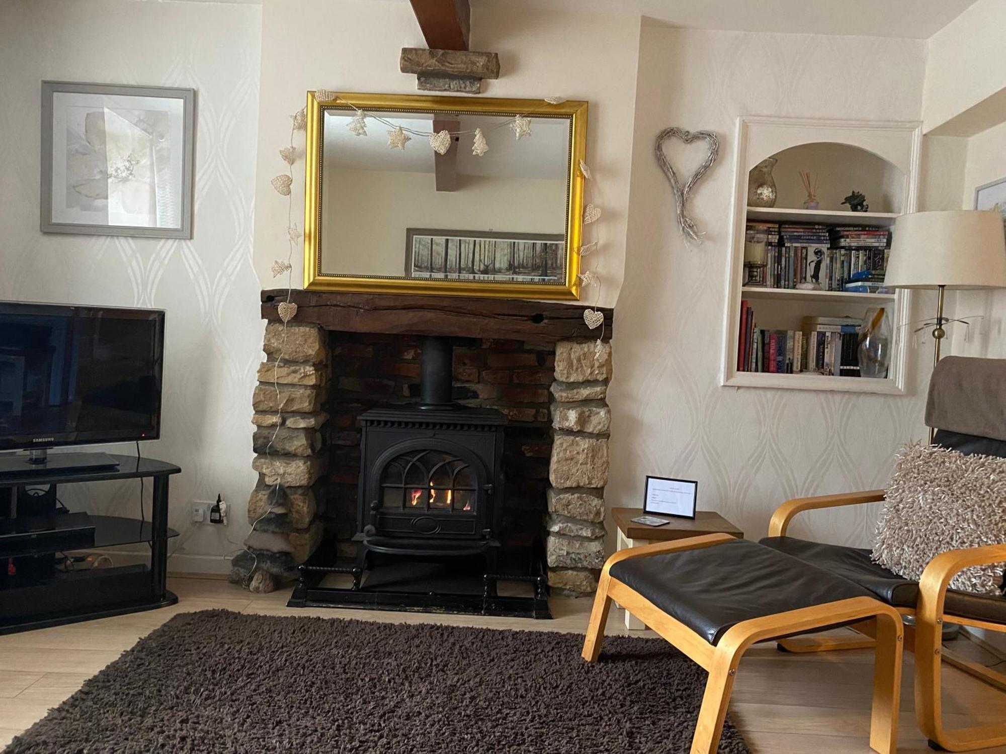 Lavender Cottage, Grade 2 Listed Period Stone Built Cottage In Pickering, North Yorkshire エクステリア 写真
